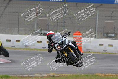 media/Oct-15-2022-Fastrack Riders (Sat) [[9a18b22502]]/Level2/Turn 9 1130am/